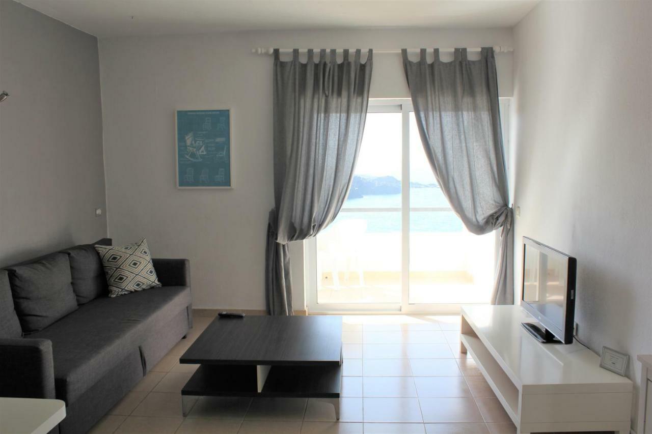 شقة Preciosas Vistas, Playa 200M, Wifi كالاو سالفاجي المظهر الخارجي الصورة